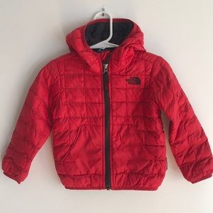 North Face Thermoball coat 2t